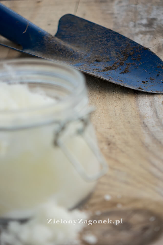 Naturalny peeling do dłoni